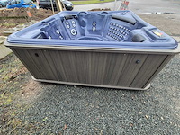 Balboa 7 persoons jacuzzi en buitenspa - afbeelding 6 van  13