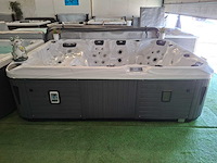 Balboa 7 persoons jacuzzi en buitenspa - afbeelding 18 van  25