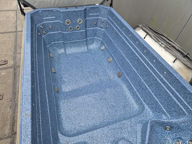 Balboa 8 persoons zwem spa jacuzzi en buitenspa - afbeelding 2 van  21