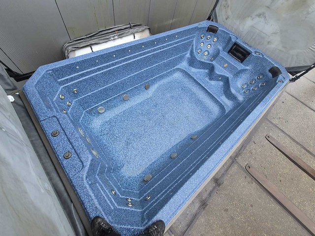 Balboa 8 persoons zwem spa jacuzzi en buitenspa - afbeelding 5 van  20