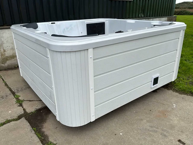 Balboa hw001-02 jacuzzi - afbeelding 1 van  8