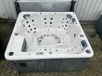 Balboa jacuzzi - afbeelding 2 van  9