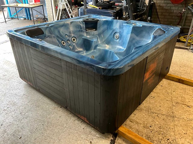 Balboa jacuzzi - afbeelding 5 van  12