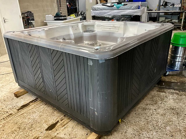 Balboa jacuzzi - afbeelding 7 van  14