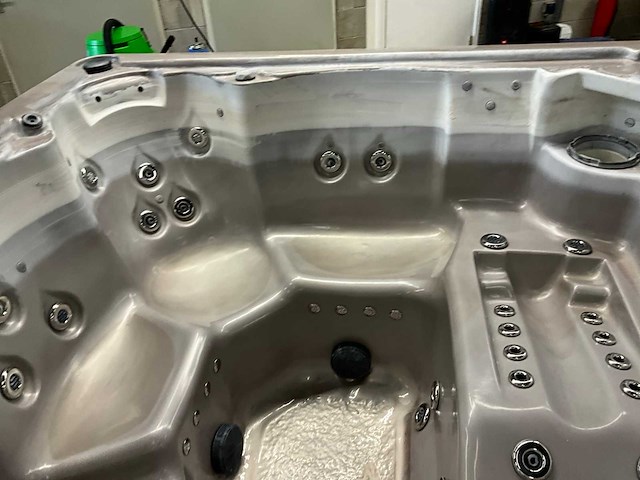 Balboa jacuzzi - afbeelding 13 van  14