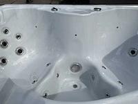 Balboa jacuzzi - afbeelding 8 van  11