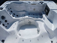 Balboa spa 6 persoons jacuzzi en buitenspa - afbeelding 7 van  34