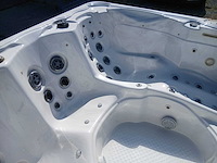 Balboa spa 6 persoons jacuzzi en buitenspa - afbeelding 10 van  34