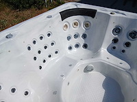 Balboa spa 6 persoons jacuzzi en buitenspa - afbeelding 15 van  34