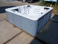 Balboa spa 6 persoons jacuzzi en buitenspa - afbeelding 20 van  34