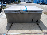 Balboa spa 6 persoons jacuzzi en buitenspa - afbeelding 10 van  26