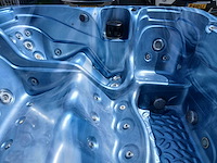 Balboa spa 6 persoons jacuzzi en buitenspa - afbeelding 13 van  26