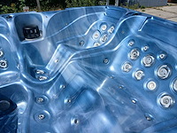 Balboa spa 6 persoons jacuzzi en buitenspa - afbeelding 7 van  41