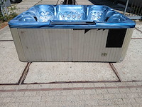 Balboa spa 6 persoons jacuzzi en buitenspa - afbeelding 14 van  41