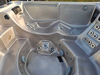 Balboa spa 7 persoons jacuzzi en buitenspa - afbeelding 20 van  34