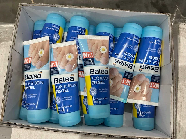 Balea voet & been ijsgel (3640x) - afbeelding 2 van  5