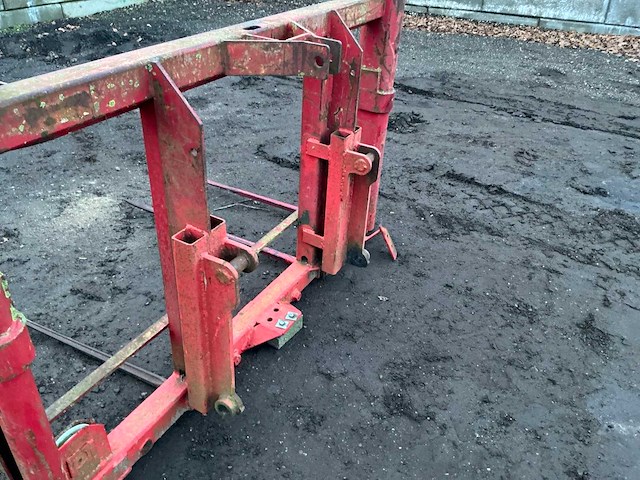 Balen prikker passend terex voorzetapparatuur - afbeelding 2 van  10
