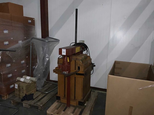 Balenpers - afbeelding 1 van  4