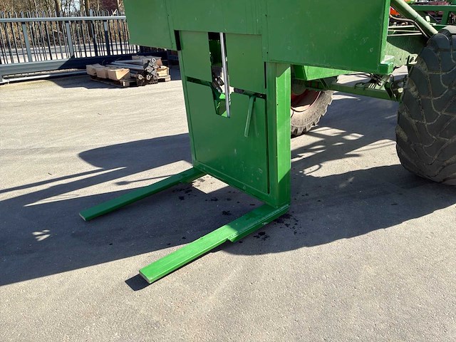 Balenverzamelwagen - afbeelding 16 van  36