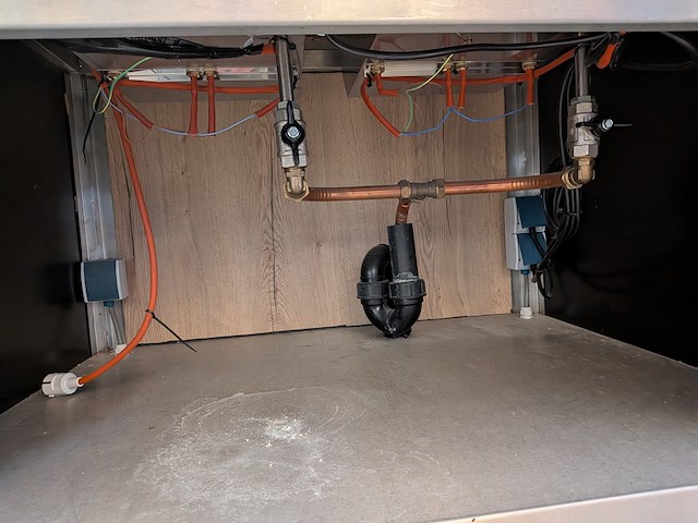 Balie met warmhoudbakken en vitrine - afbeelding 6 van  21