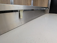 Balie met warmhoudbakken en vitrine - afbeelding 11 van  21