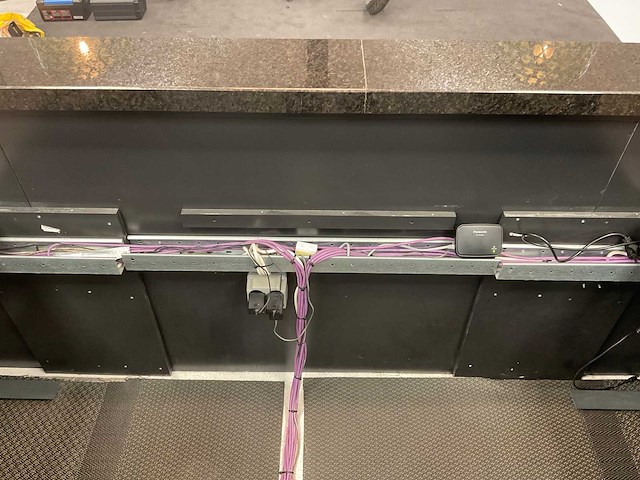 Baliemeubel met granieten blad - afbeelding 3 van  15