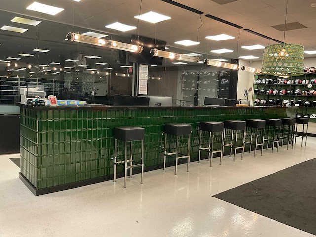 Baliemeubel met granieten blad - afbeelding 1 van  15