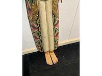 Balinees handgesneden gepolychromeerd beeld van een tempelwachter - afbeelding 4 van  4