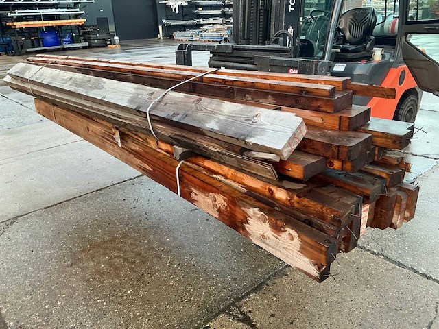 Balk hout (170x60 mm) (27x) - afbeelding 1 van  12