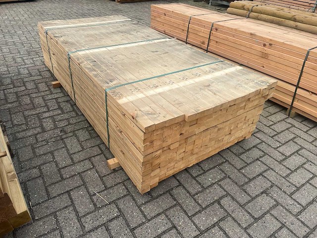 Balkhout 2400x40x65mm 221 stuks 530m1 - afbeelding 2 van  3
