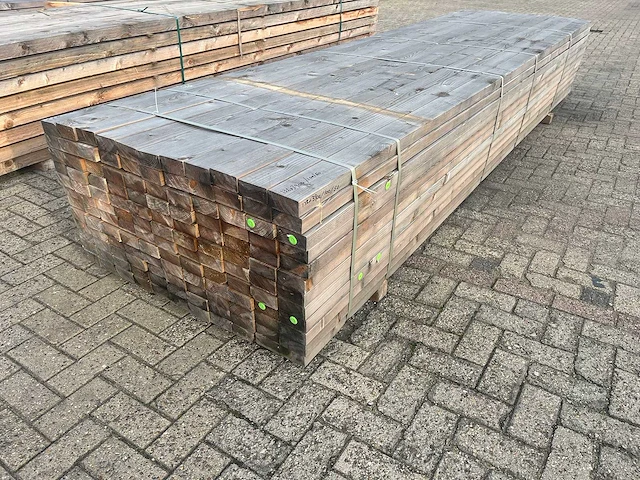 Balkhout 3900x100x50mm 132 stuks 514m1 - afbeelding 1 van  4