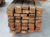 Balkhout 70 x 190 mm met lengte ca. 475 cm in bok en op pallet. - afbeelding 3 van  4