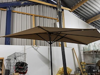Balkon parasol - afbeelding 1 van  3