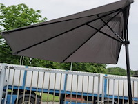 Balkon parasol - afbeelding 1 van  2
