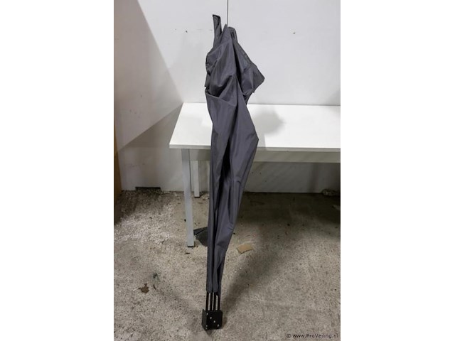 Balkonwaaier/opvouwbaar windscherm - afbeelding 1 van  2
