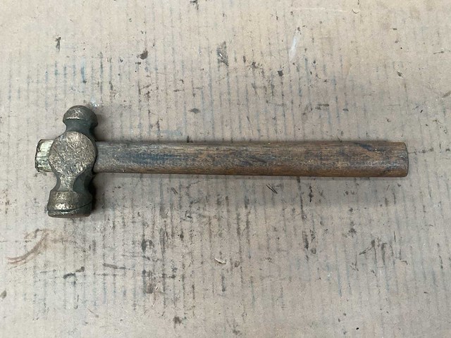 Ball peen hammer - afbeelding 1 van  2