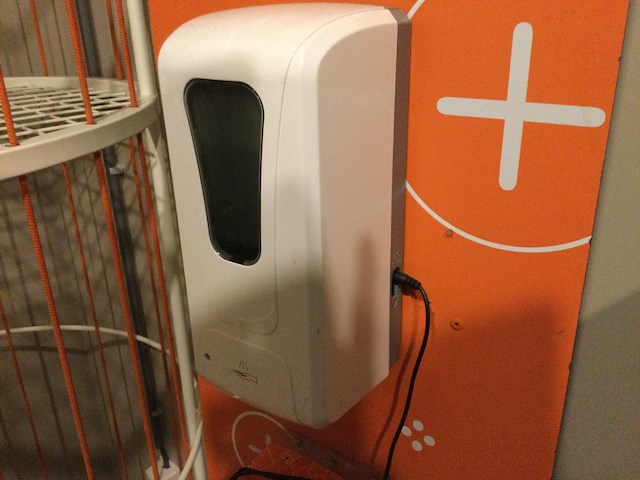 Ballenrek en hygiëne station - afbeelding 2 van  2