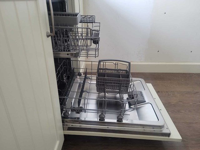 Ballerina - keuken met bosch/whirlpool apparatuur - afbeelding 14 van  19