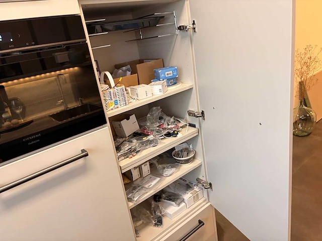 Ballerina - showroomkeuken met apparatuur - afbeelding 11 van  49