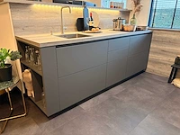 Ballerina - showroomkeuken met apparatuur - afbeelding 47 van  49