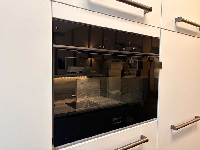 Ballerina - showroomkeuken met apparatuur - afbeelding 5 van  28