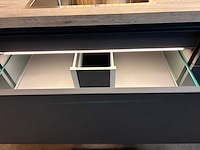 Ballerina - showroomkeuken met apparatuur - afbeelding 28 van  28