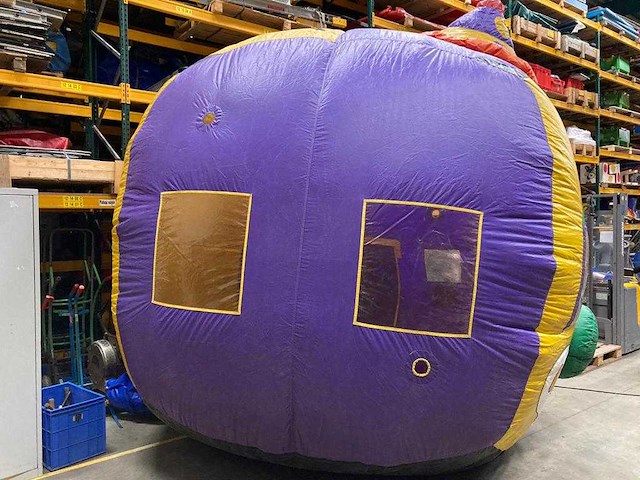 Ballonnenwerveling / balloon typhoon - afbeelding 2 van  7