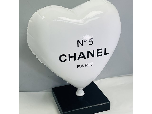 Balloon heart chanel tribute - naor cobra art editie - afbeelding 1 van  5