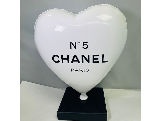 Balloon heart chanel tribute - naor cobra art editie - afbeelding 4 van  5