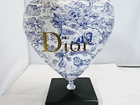 Balloon heart christian dior tribute - naor cobra art editie