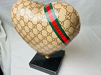 Balloon heart gucci tribute - naor cobra art editie - afbeelding 3 van  4