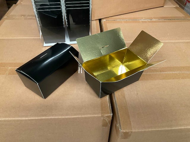 Ballotin zwart (3400x) - afbeelding 1 van  3