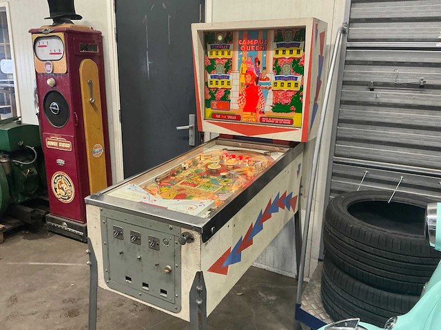 Bally campus queen flipperkast - afbeelding 1 van  15