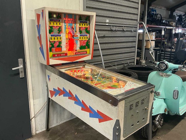Bally campus queen flipperkast - afbeelding 8 van  15